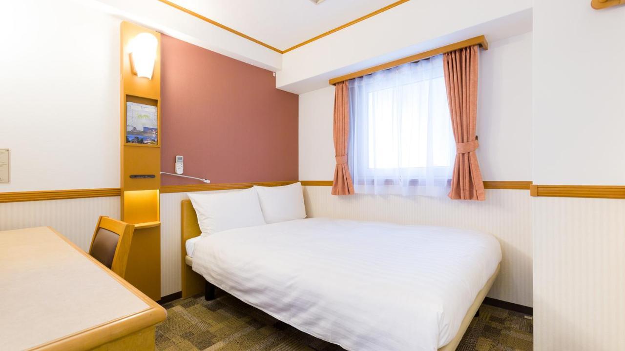 Toyoko Inn Osaka Umeda Nakatsu No.1 Exterior photo